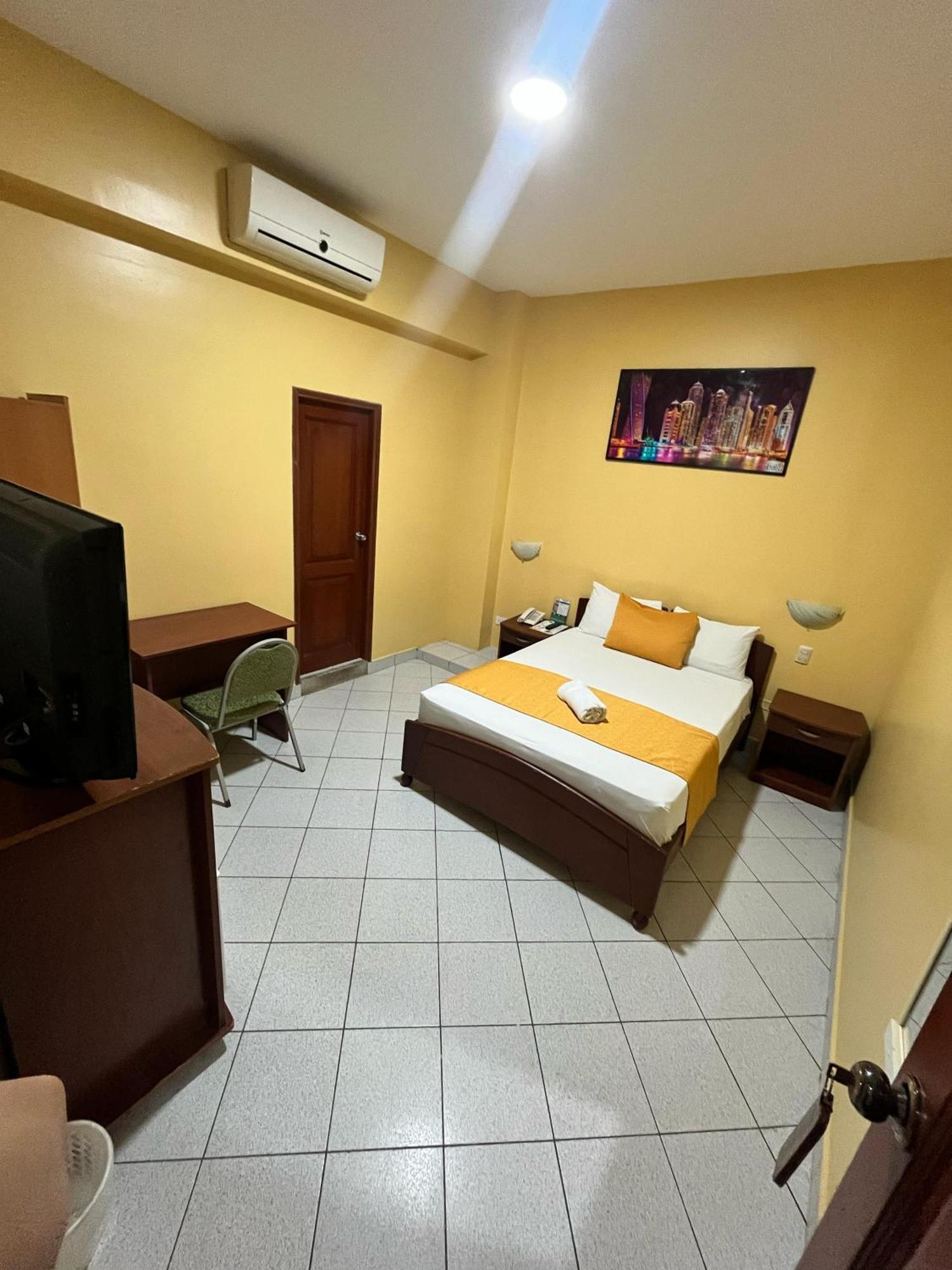 Hotel Boca Raton Tarapoto Exterior photo